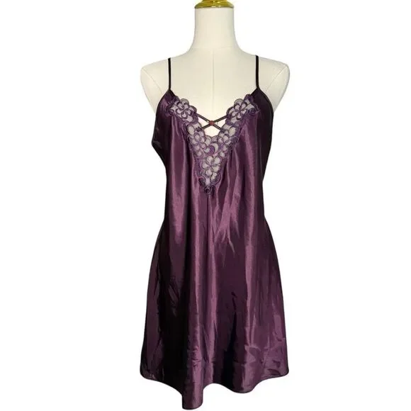 Vtg California Dynasty Women’s Small Satin Slip Dress Purple Lace Lingerie - Picture 1 of 7